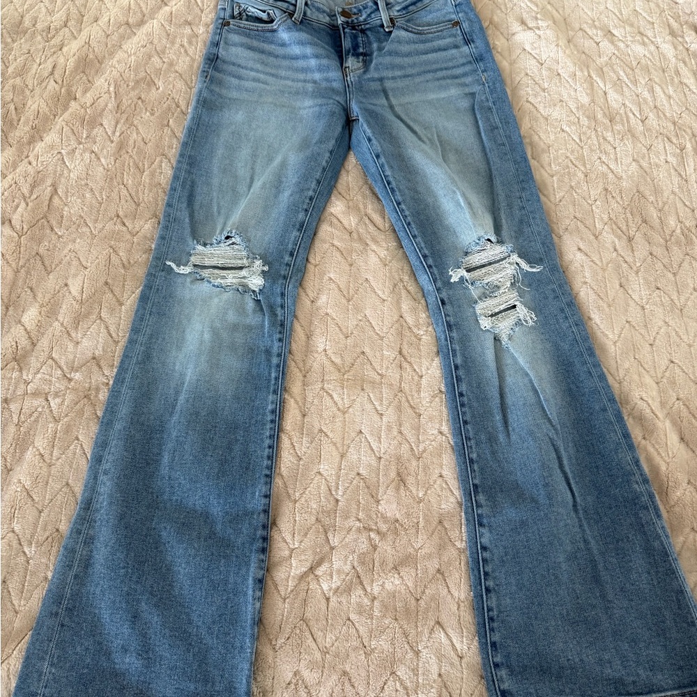Buckle Women's Flare Distressed Blue Jeans